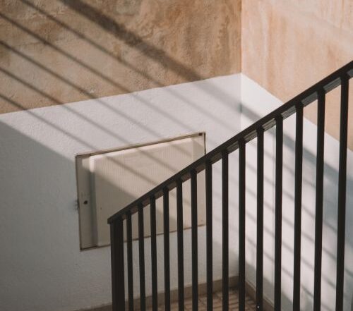 Instalação de Corrimão e Guarda-Corpo em Contagem: Segurança e Estilo para seu Imóvel