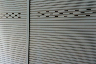 Porta de Aço de Enrolar em Contagem: Segurança para seu Comércio ou Galpão